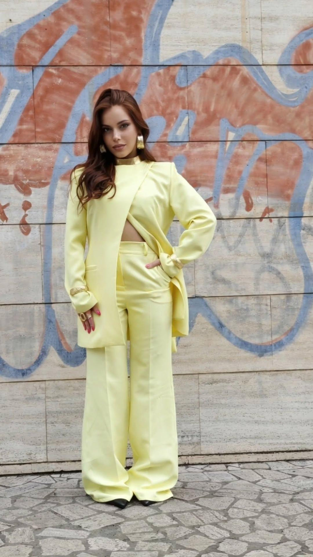 Completo Asimmetrico Giallo
